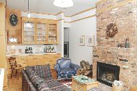11_livingRm